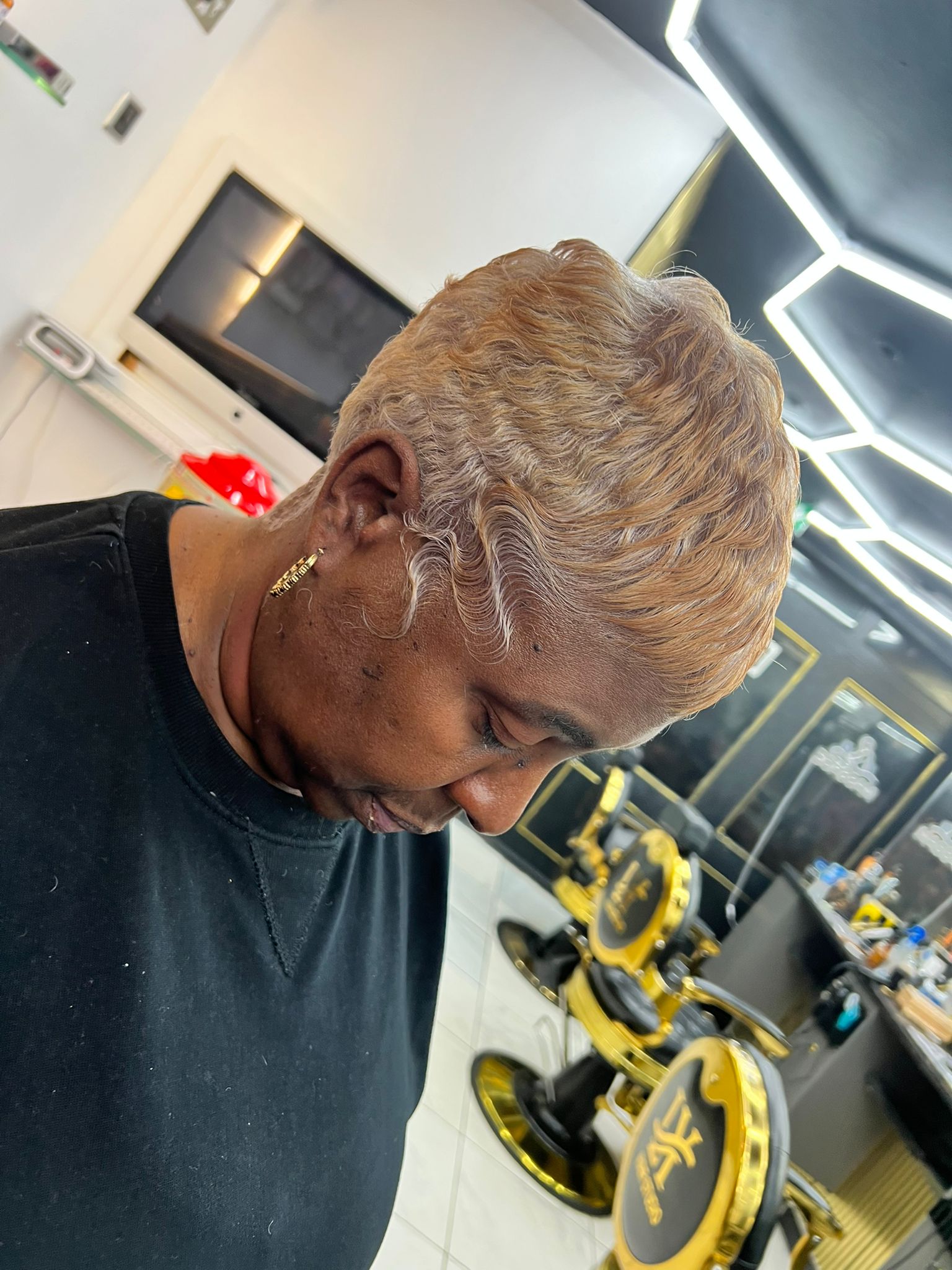 HairByKiyah — blonde waves styling